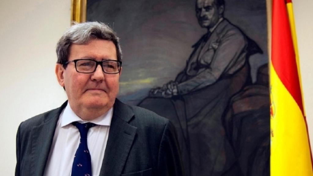 Image: Juan Manuel Bonet: Además de los escritores, creadores e intérpretes han de estar presentes en el Cervantes