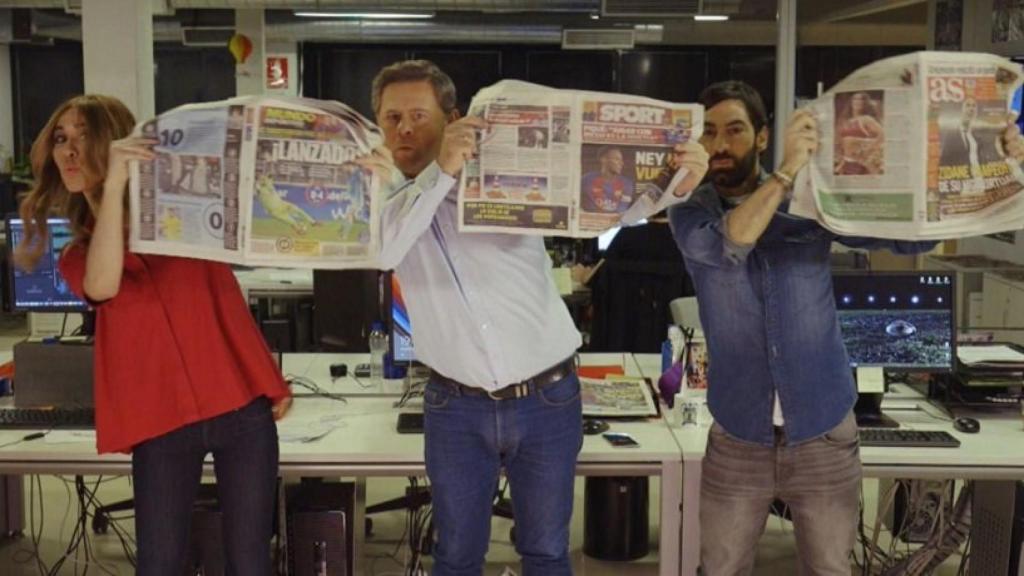 Sketch musical de 90 minuti. Foto: @90minutiRMTV