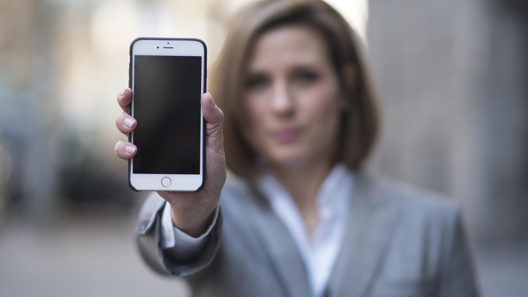 Mason es experta en educación familiar y ha estudiado durante años el fenómeno del acoso escolar