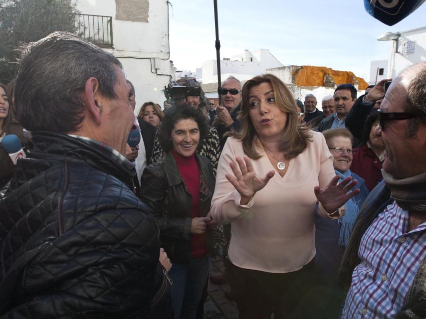 Susana Díaz antes de su acto político este sábado en Alcalá de los Gazules (Cádiz)