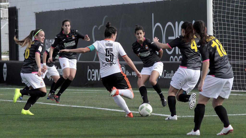 El Valencia empata en casa contra el Espanyol. Foto: Twitter (@VCF_Femenino)