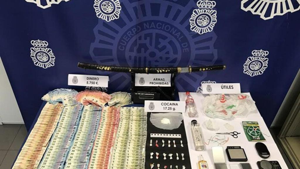 policia-dinero-drogas