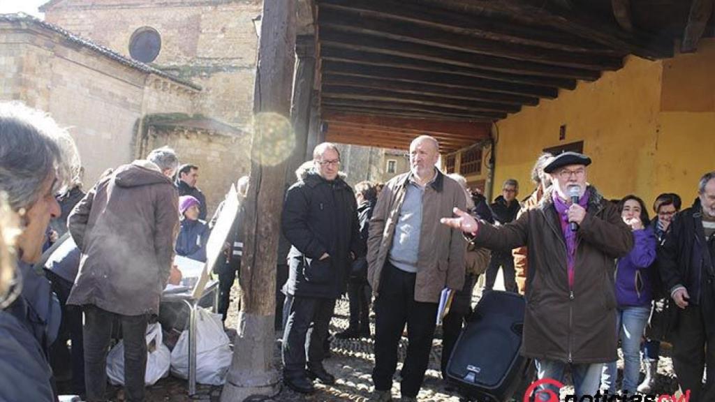 Leon-concentracion-plaza-grano-2