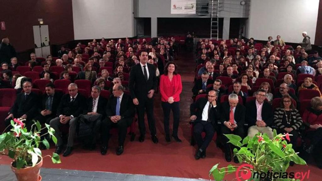 zamora funcionarios junta 2