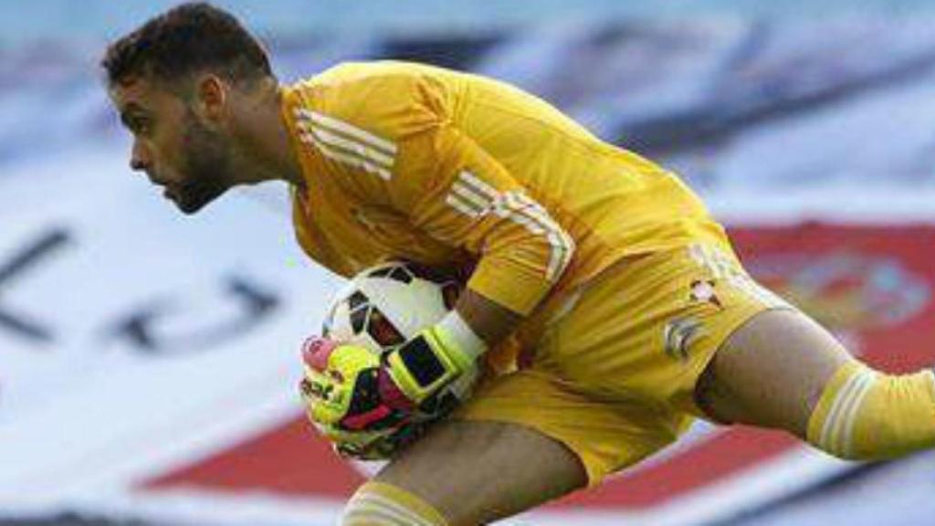 Sergio Álvarez en un partido con el Celta   Foto: Twitter (@sergioalv1)