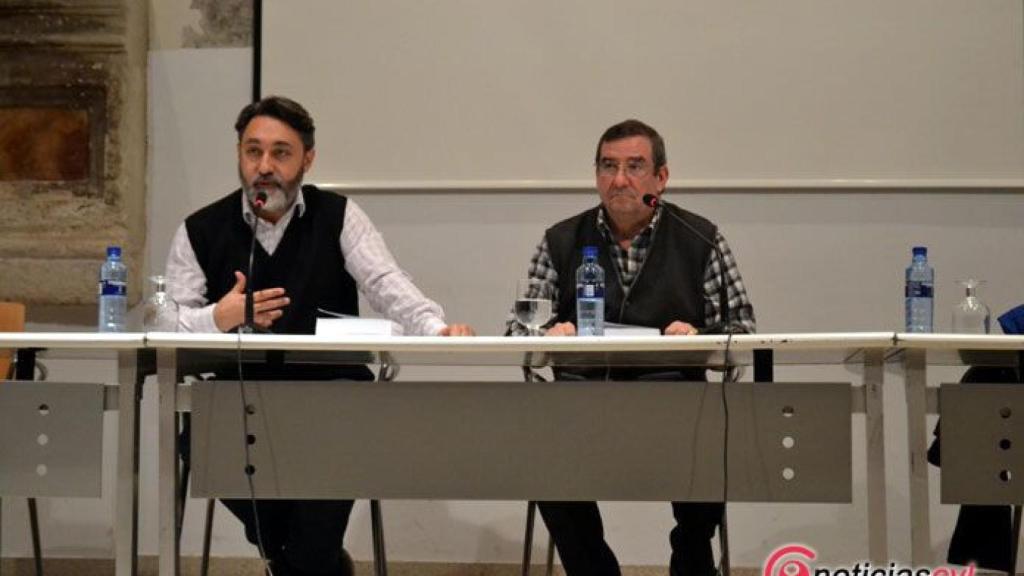 zamora biblioteca libro maximo hernandez (3)