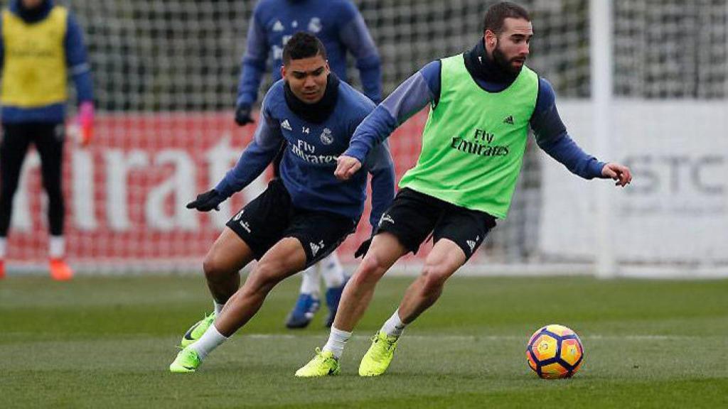 Carvajal y Casemiro en el último entrenamiento antes de visitar a Osasuna