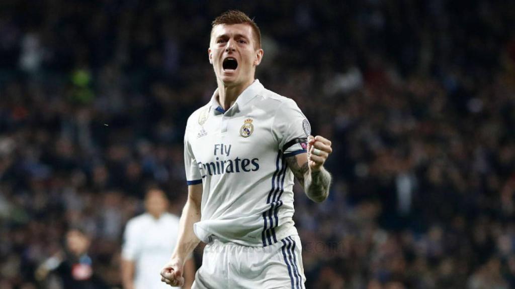 Kroos celebra su gol ante el Nápoles