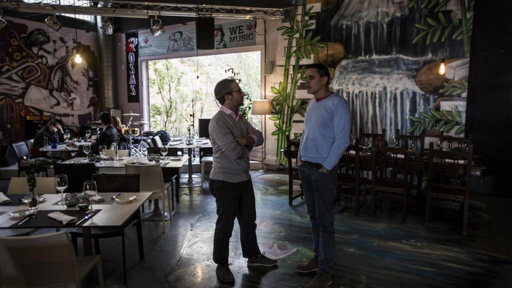 En Madrid hay un bar cada 175 habitantes. Según Paco Cruz, hay una burbuja que en algún momento debe explotar.