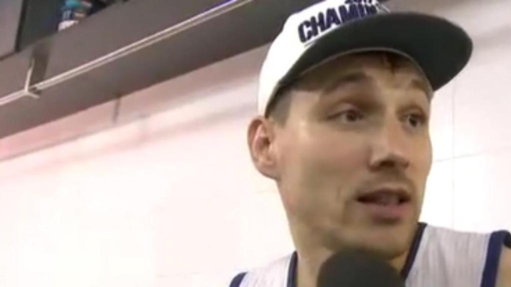 Maciulus en el vestuario tras ganar la Copa