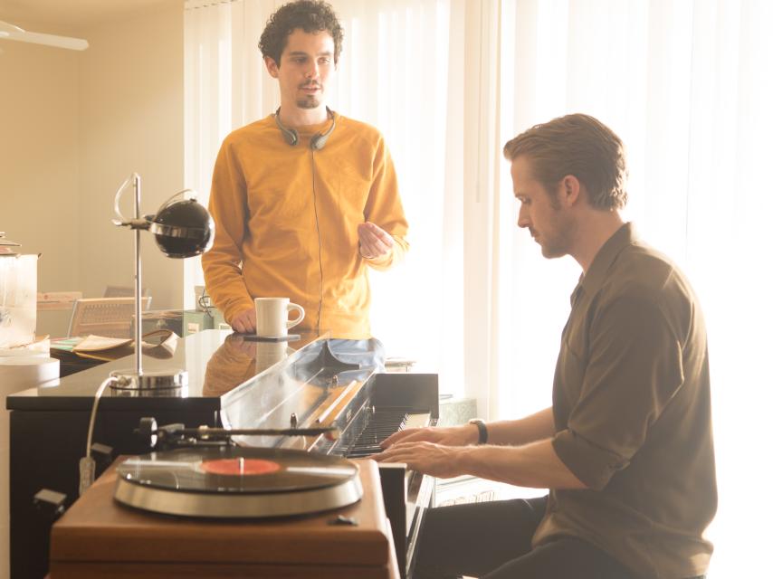 Damien Chazelle con Ryan Gosling en el rodaje de La La Land.