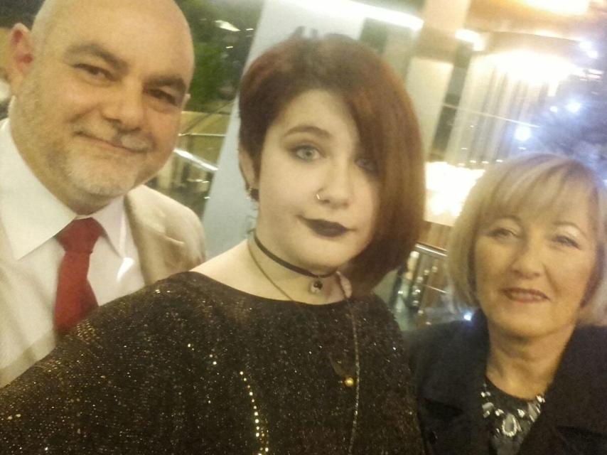 Los padres de Lucía, Joaquín y María Peligros, durante la cena de la pasada Nochevieja.