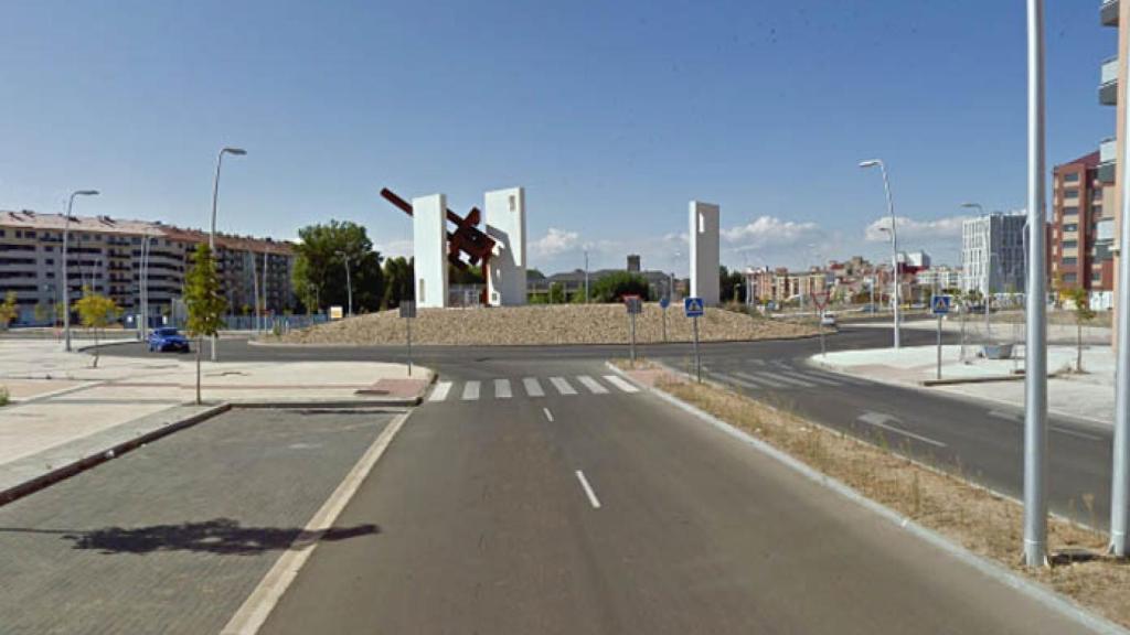 leon-avenida-la-lastra-accidente