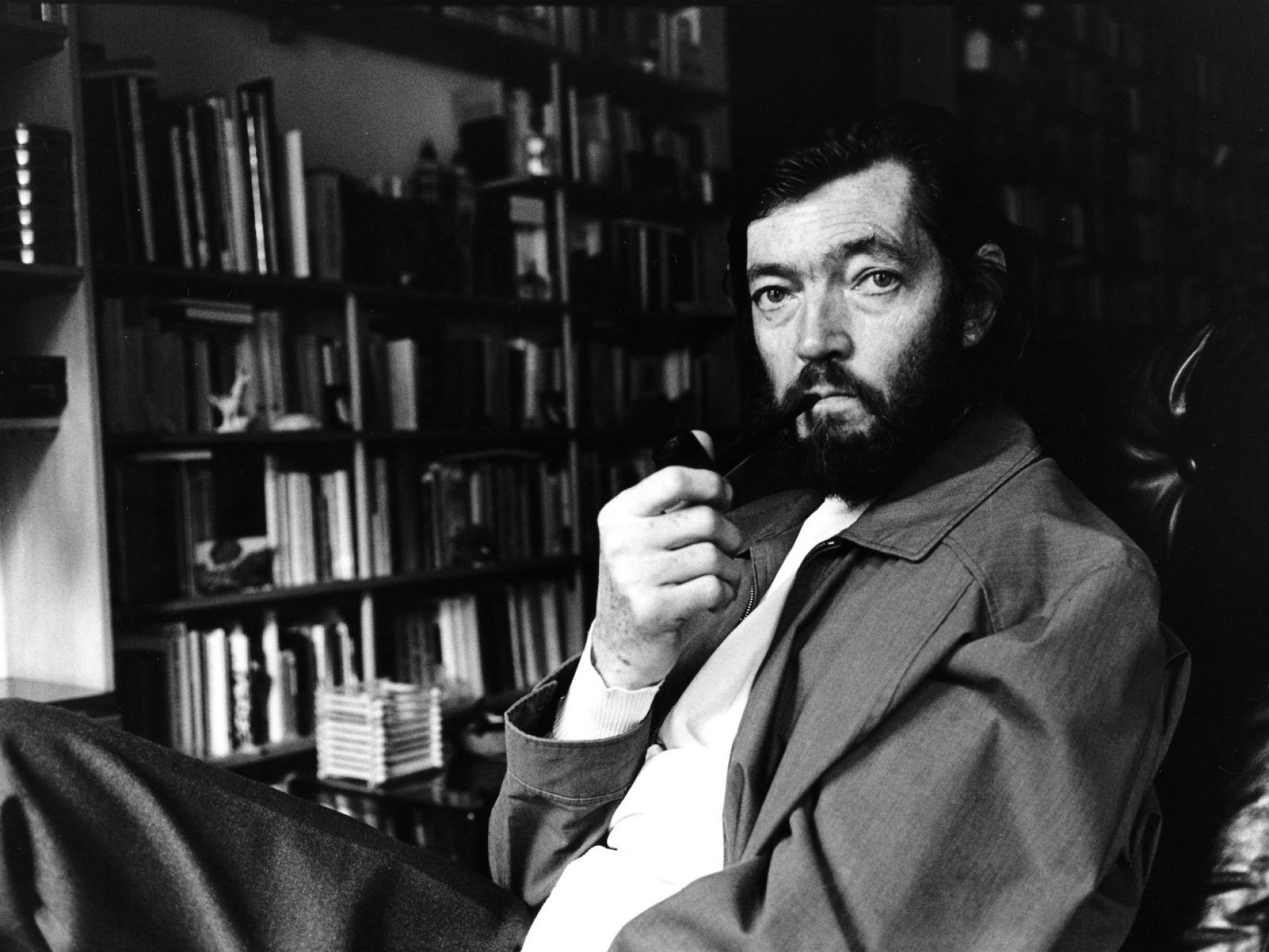 El escritor y poeta Julio Cortázar.