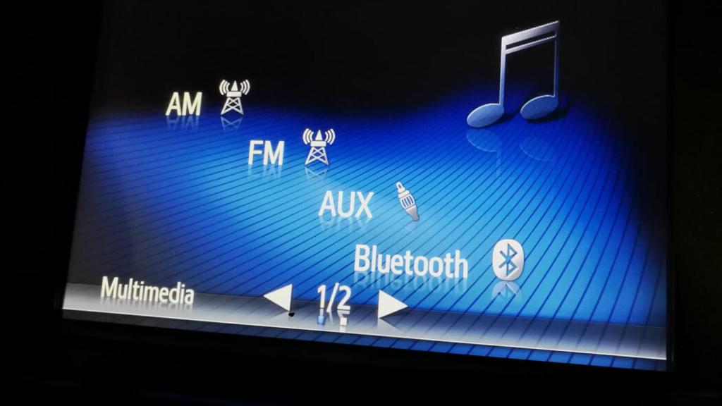 Cómo escuchar la música del móvil en el coche por Bluetooth