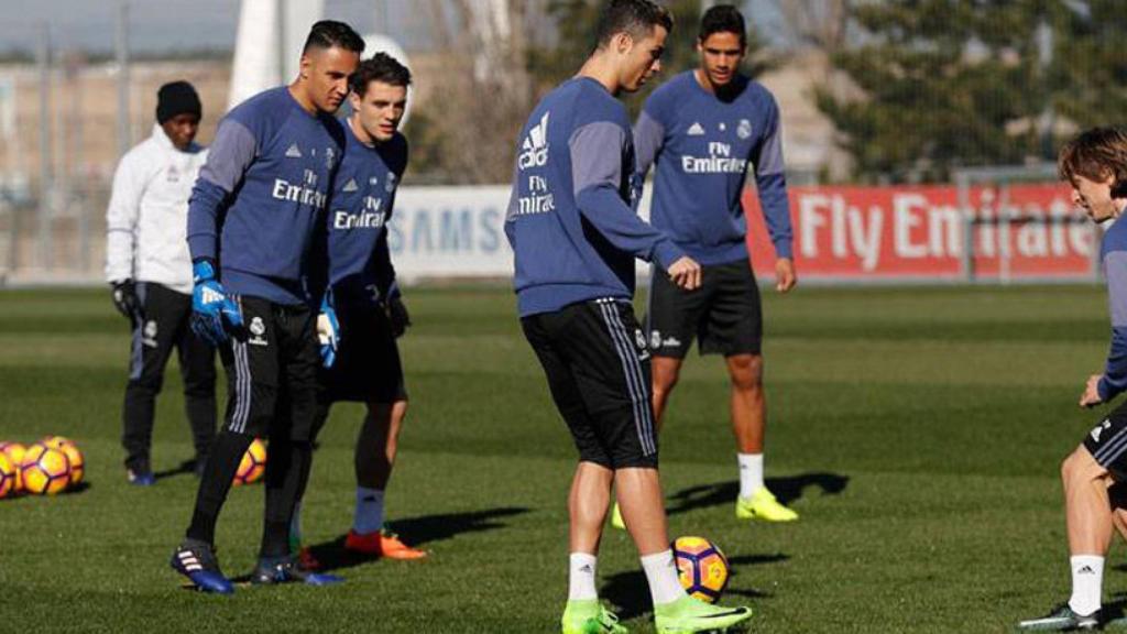 Vuelve Cristiano al grupo