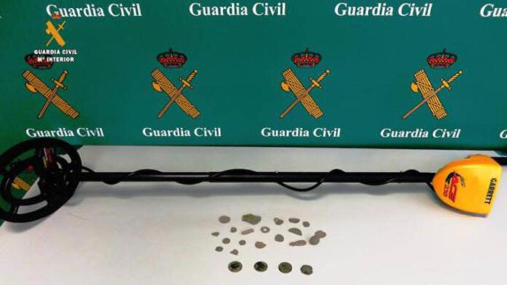 denunciado-monedas-antiguas-detector-metales-valladolid-palencia