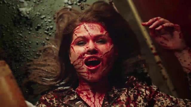 Una de las salvajes escenas rodadas para el videoclip de Leningrado.