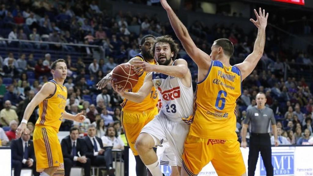 Llull ante Gran Canaria. Foto: ACB