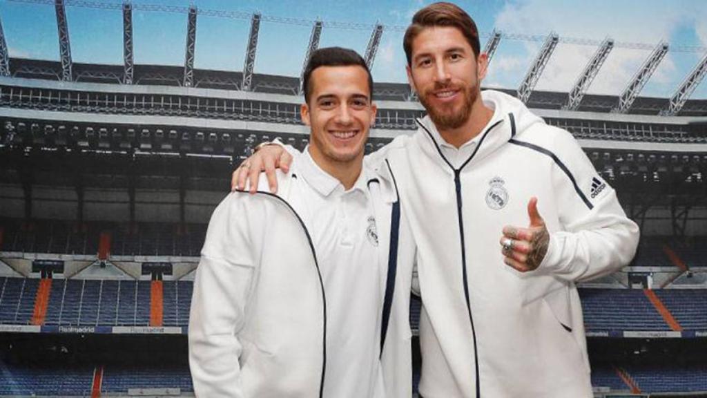 Lucas y Ramos, en la firma de autógrafos de Castellón