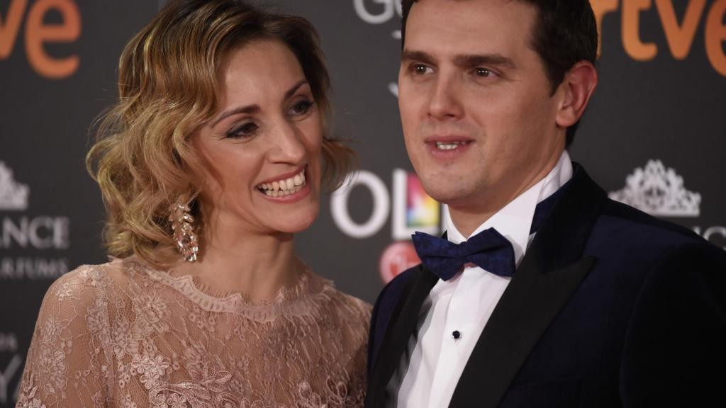 Albert Rivera con su pareja, Beatriz Tajuelo.