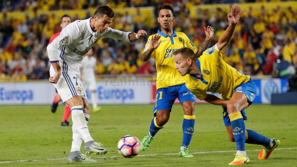 Quique Setién convoca a 20 jugadores para el partido en el Bernabéu