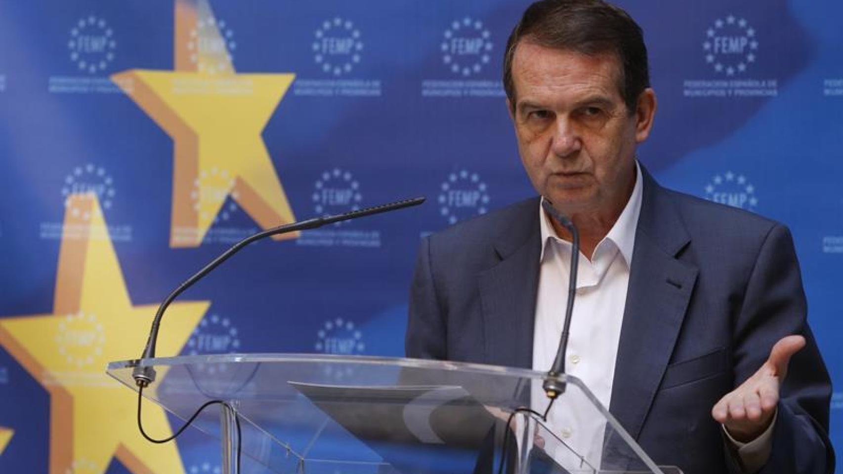 El presidente de la FEMP y alcalde de Vigo, Abel Caballero.