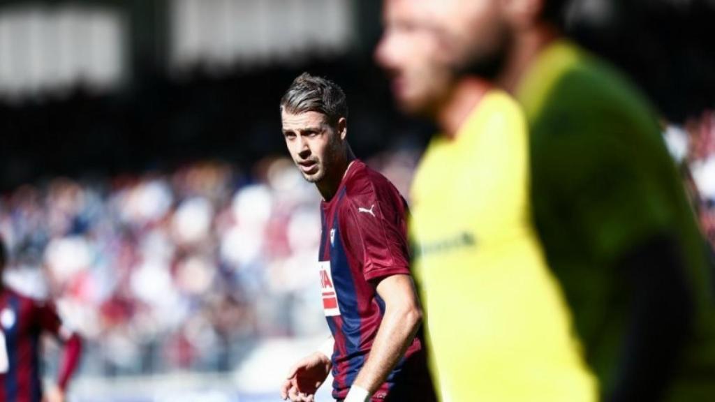 Lejeune con el Éibar. Foto sdeibar.com