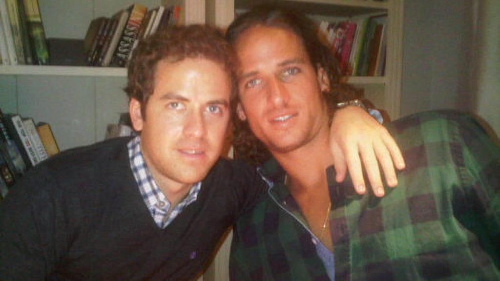 Feliciano con su hermano Víctor.