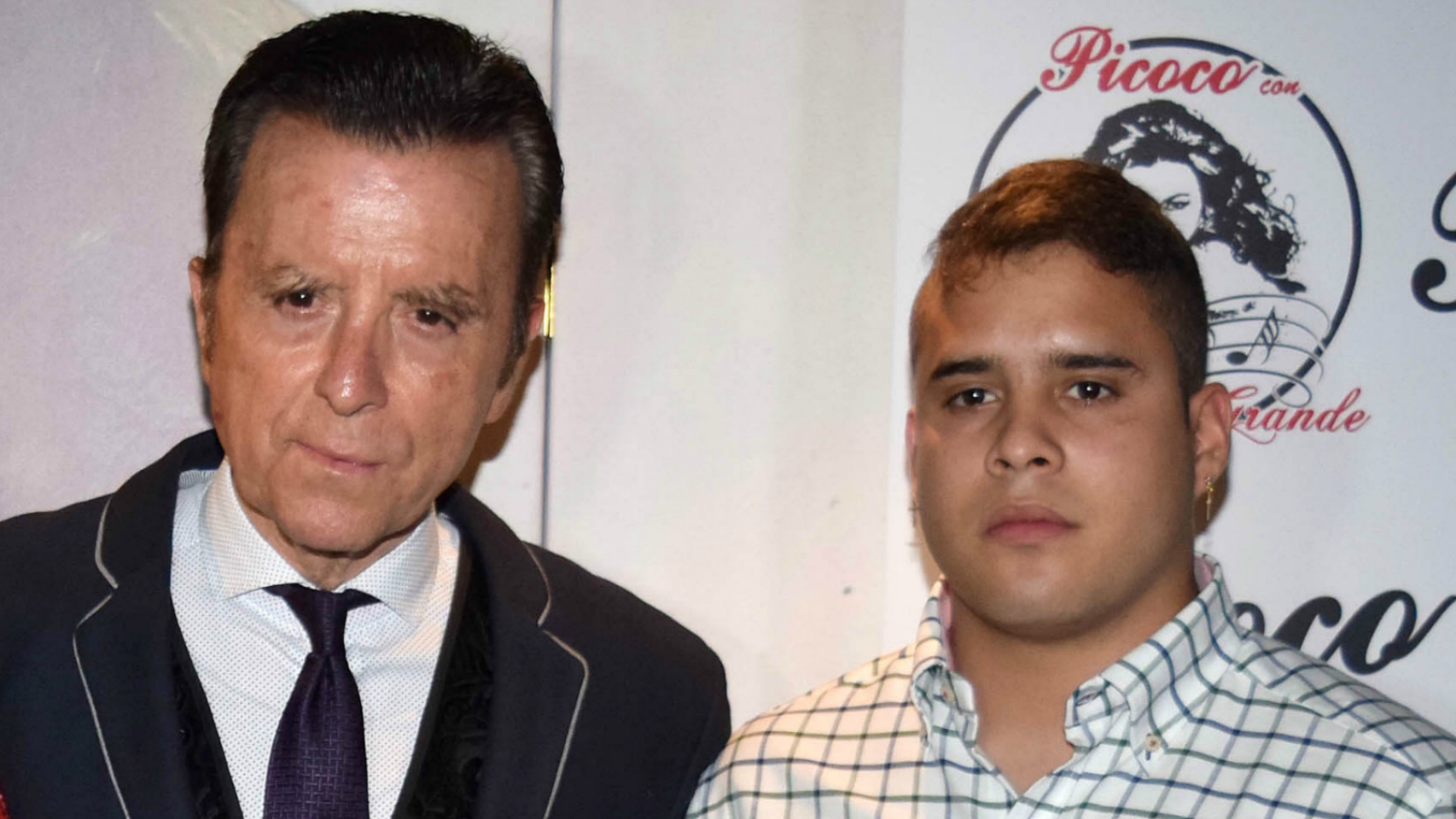 José Ortega Cano y José Fernando, en un acto en 2016.