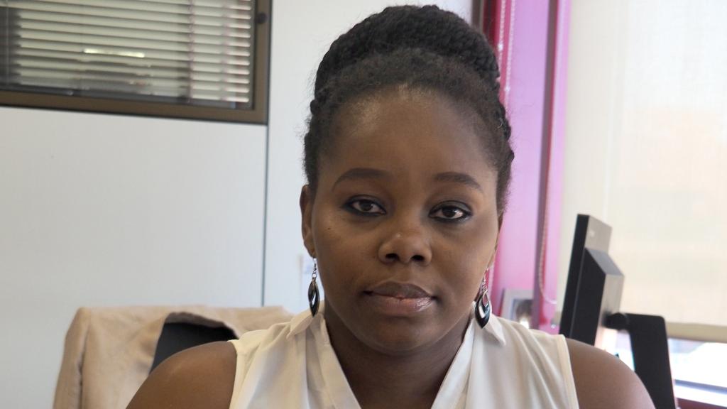 Oluloa, en su puesto de trabajo.