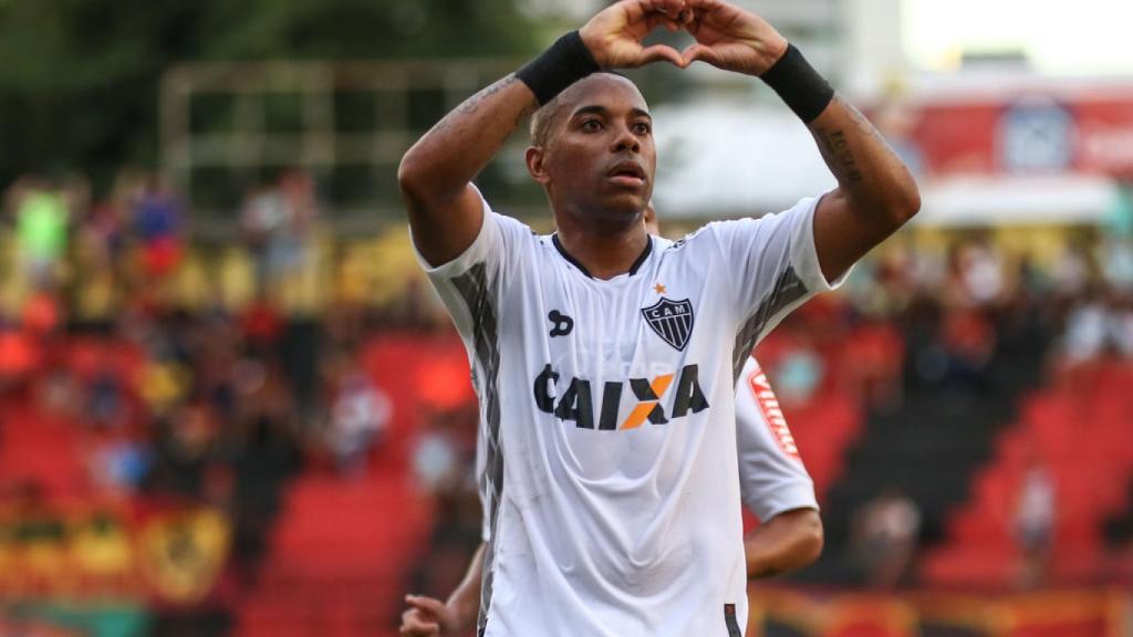 Durante la celebración de un gol con su último club.