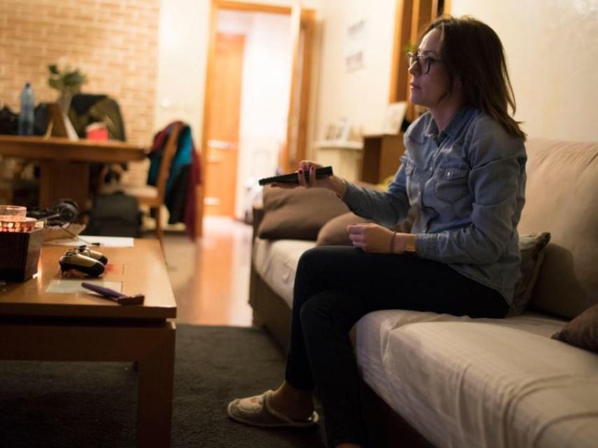 A las once de la noche acaba la jornada laboral de Inma.