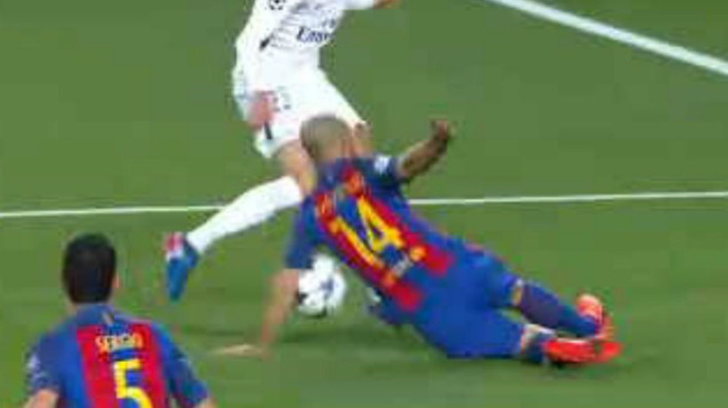 Robo histórico al PSG: el Barça y la épica arbitral