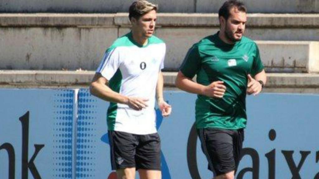 Jonas Martín, única ausencia del entrenamiento   Foto: realbetisbalompie.es