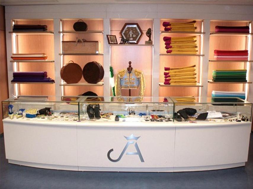 Imagen del interior del establecimiento de la sastrería Justo Algaba.