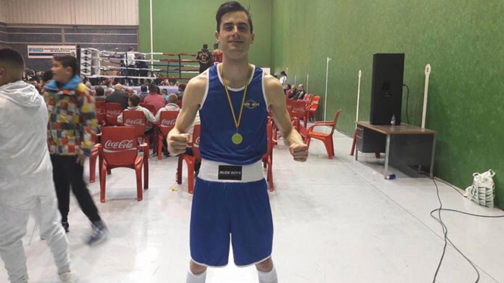 Fernando-Gomez-boxeo-valladolid-finales-castilla-y-leon-soto-de-la-medinilla