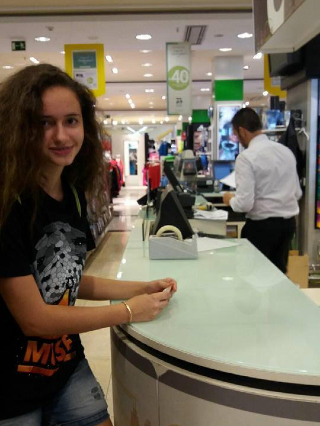 Patricia Aguilar, de 18 años, ha sido captada por una secta en Perú.