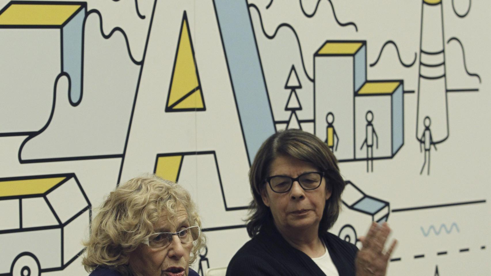 Carmena y Sabanés durante la presentación del nuevo plan de calidad del aire.