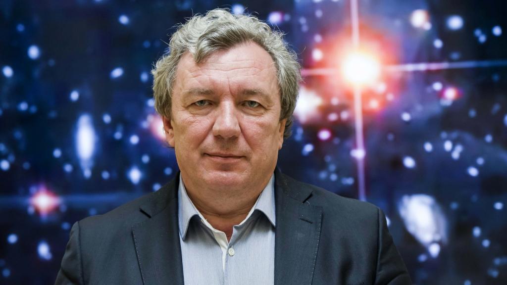 El físico ruso, tras la entrevista con EL ESPAÑOL.