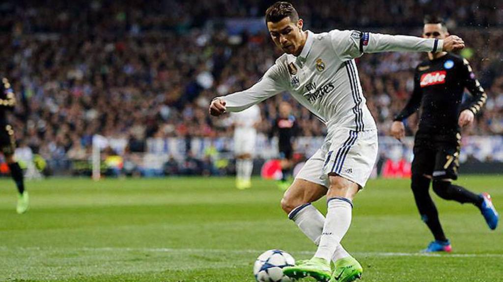 Cristiano, en un partido con el Real Madrid