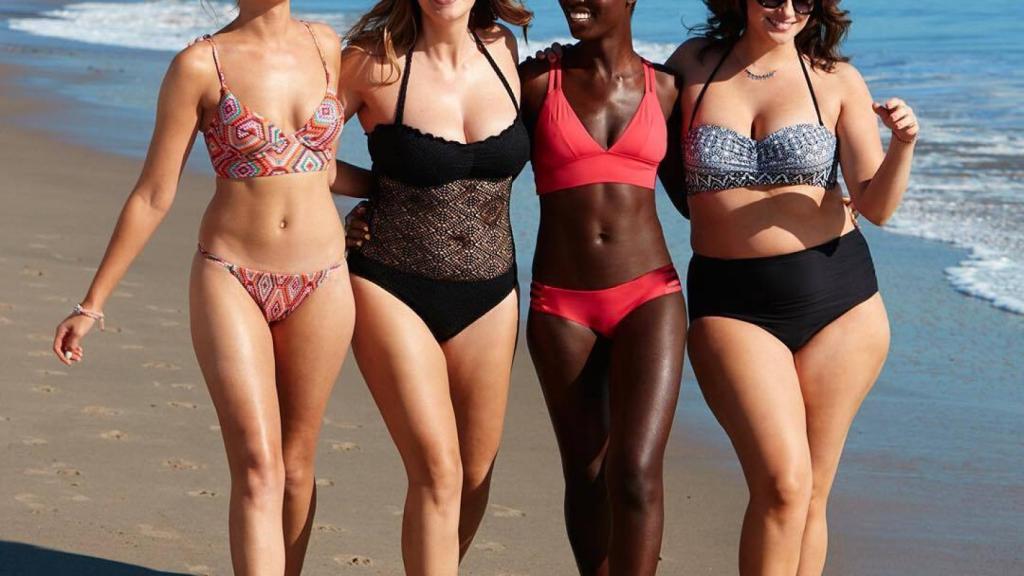 Imagen de la campaña de baño de Target para este verano. | Cortesía de la firma.