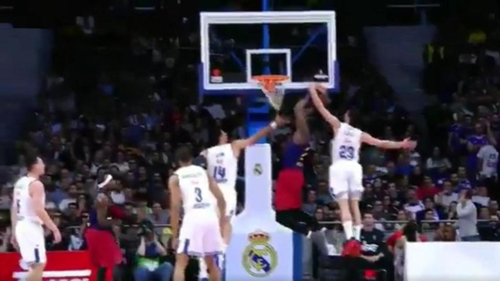 Tapón de Llull ante Diagne.