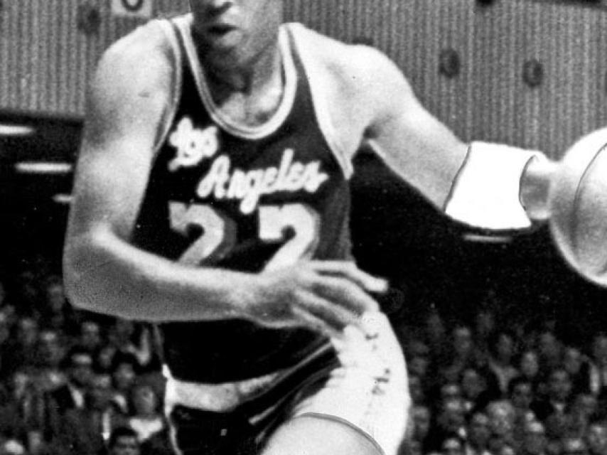 Elgin Baylor en un partido de 1960.