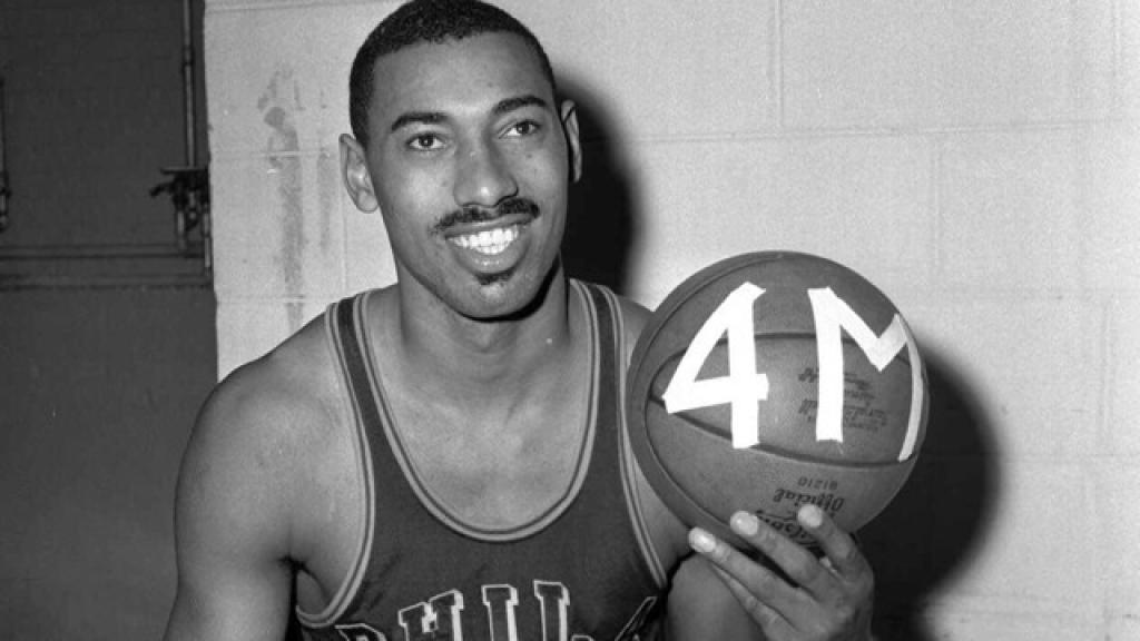 Chamberlain dominó la NBA a su antojo.