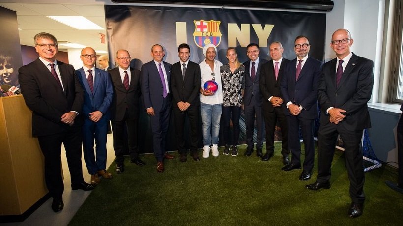 Raúl en la inauguración de la tienda del Barcelona. Foto: fcbarcelona.es