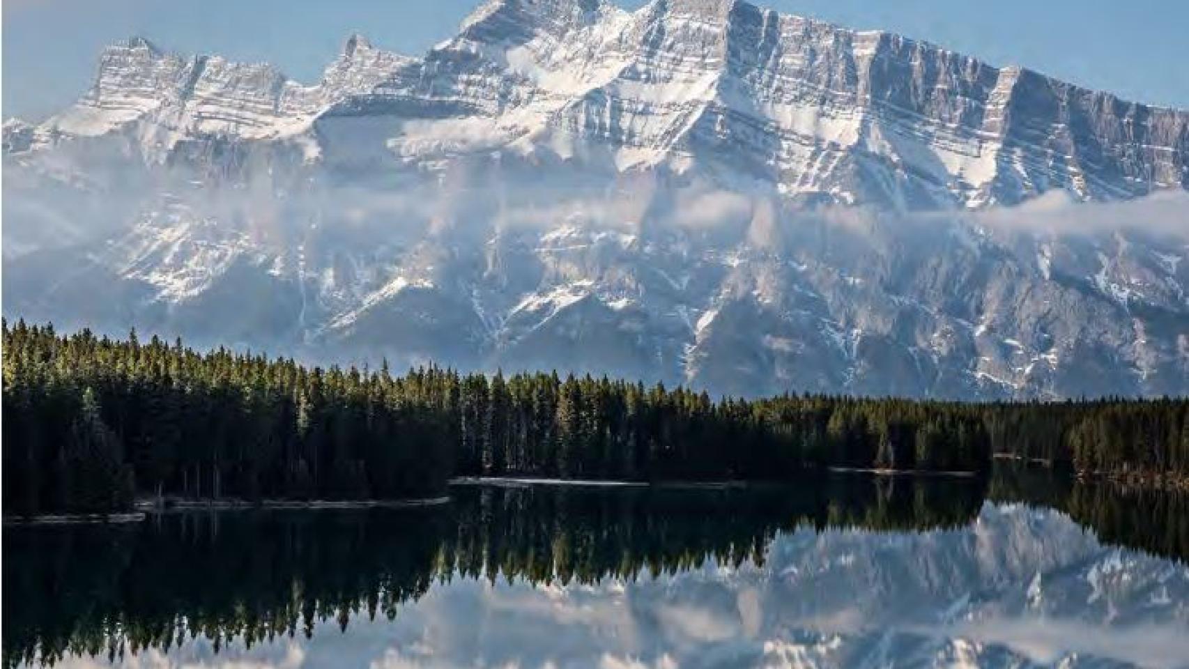 ¿Conoces la obra de Pío Cabanillas, ex ministro de Aznar y fotógrafo de fondos de pantalla?