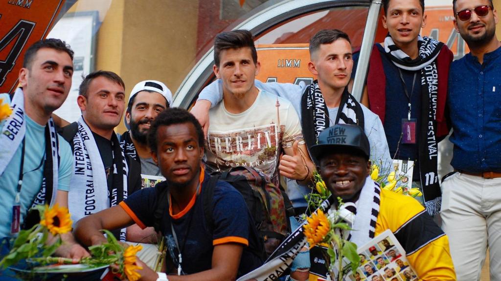 Integrantes del equipo de refugiados del Germania Erfstadt-Lechenich