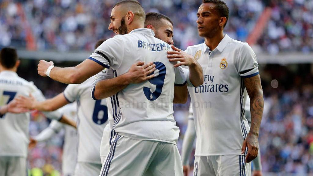 El equipo celebra el gol contra el Alavés