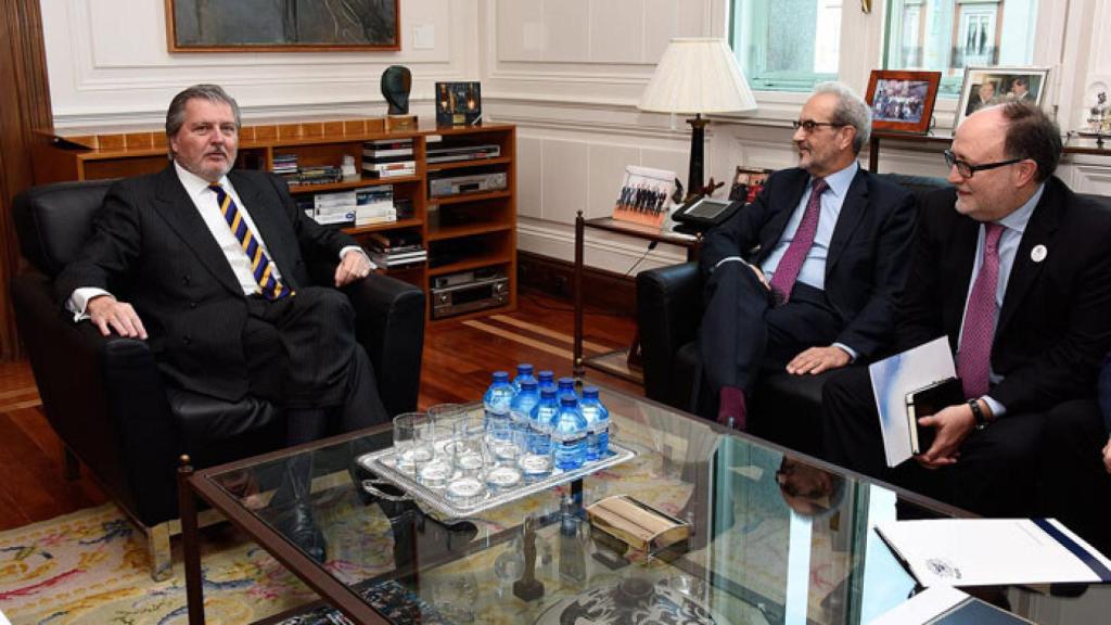rector-usal-y-ministro